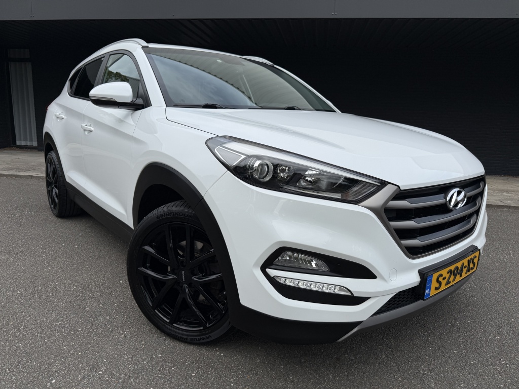 56844528