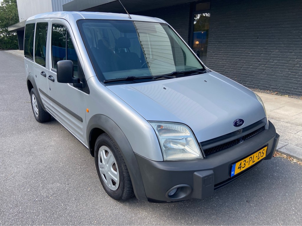 31673332